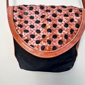 Sageon Handbags Brown Woven Faux Leather Crossbody – Boho Style